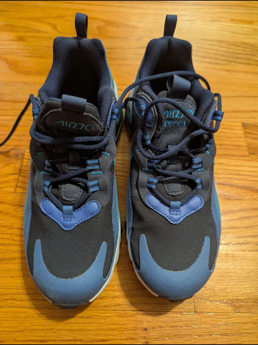 Nike Blue Air 270 React
